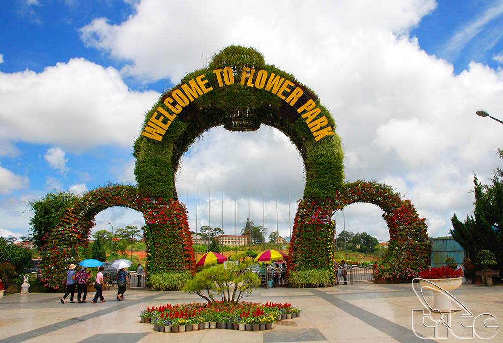 Da Lat Flower Park and Saigon Botanic Gardens and Zoo listed in the book “The Magical Gardens of ASEAN”