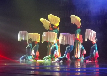 Khai mạc Liên hoan Múa quốc tế: Lôi cuốn trong từng vũ điệu