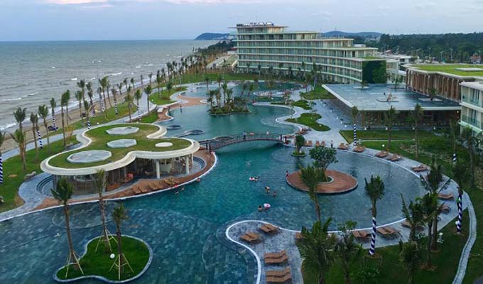 Công bố Quần thể du lịch nghỉ dưỡng sinh thái FLC Sầm Sơn đạt tiêu chuẩn 5 sao