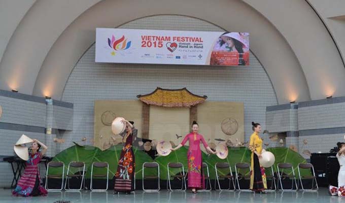 Tưng bừng lễ khai mạc Festival Việt Nam - Nhật Bản 2015