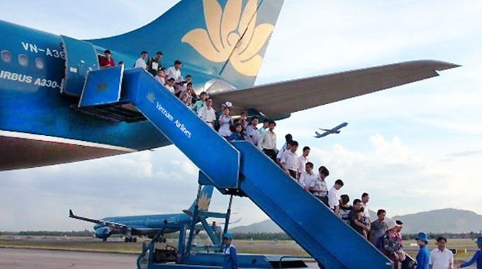 Vietnam Airlines opens sale for Tet holiday 2016