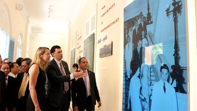 Exhibition highlights historical values of Doc Lap Palace