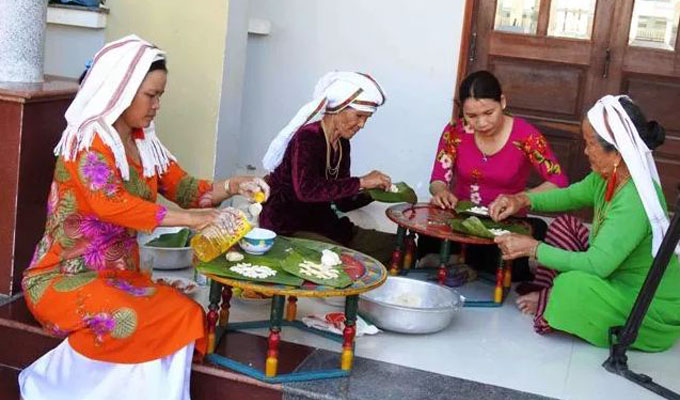 Đồng bào Chăm Ninh Thuận vui đón Lễ hội Ramưwan