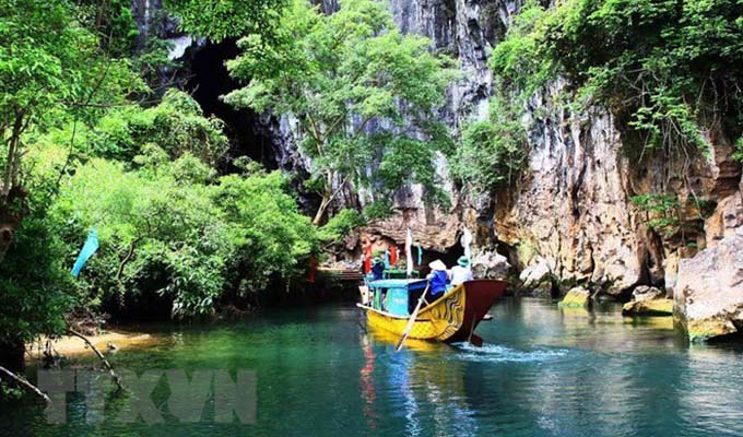 Quang Binh welcomes over 40,000 arrivals on New Year holiday