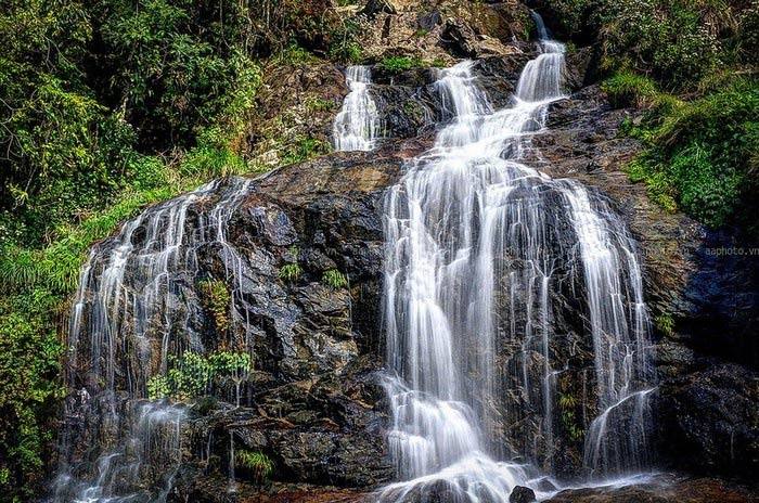 Thac Bac (Silver) waterfall in Sa Pa