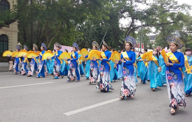 Hanoi Ao Dai Festival to take place in early December