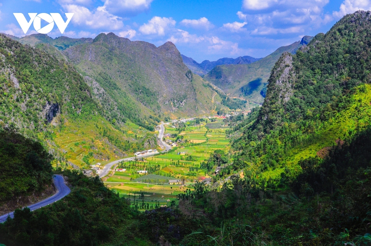 The Travel reveals 10 most scenic Vietnamese towns