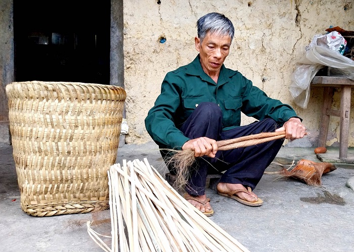 Hà Giang: Thôn biên giới Thèn Ván 1 giữ gìn nghề đan quẩy tấu