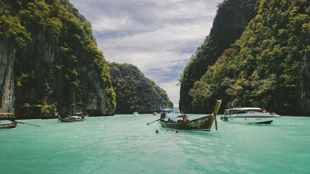 Báo quốc tế ví Việt Nam và Thái Lan là hai viên ngọc nổi tiếng Đông Nam Á