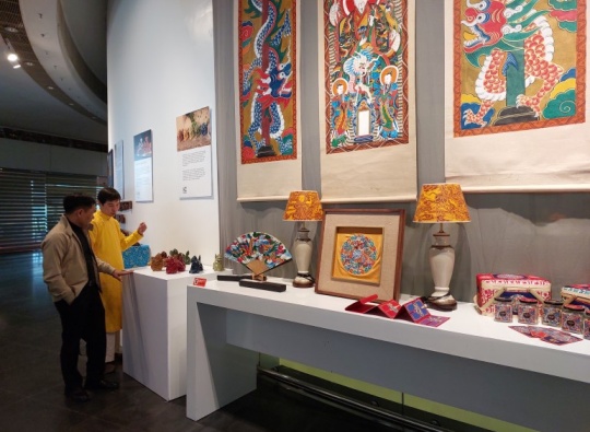 Ha  Noi Museum displays over 100 dragon-inspired artefacts