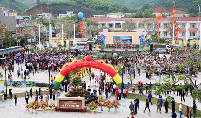 广宁省金花茶节开幕推广旅游新产品和吸引投资