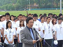 Summer camp for young Vietnamese expats starts