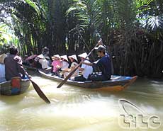 Mekong Delta attracts nearly 13 million visitors 