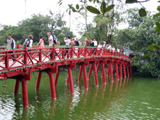 Hà Nội sẽ đón 10 du khách nước ngoài “xông đất” năm 2010 