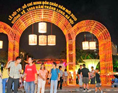 Thành phố Hồ Chí Minh tổ chức lễ hội chào đón năm mới 2010