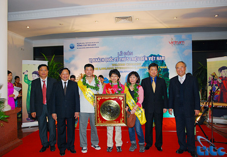 Du lịch Việt Nam đón vị khách quốc tế thứ 5 triệu