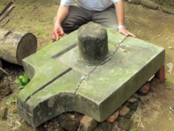 Phát hiện di tích miếu cổ Chămpa tại Quảng Ngãi 