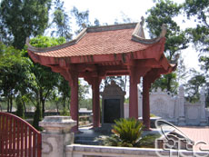 Bộ Văn hóa, Thể thao và Du lịch thẩm định và cho ý kiến về Dự án tu bổ Nhà thờ Nguyễn Du (Hà Tĩnh)