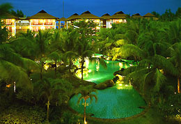 Furama Resort Đà Nẵng vinh dự được bình chọn trong Top 25 khách sạn/khu nghỉ mát tốt nhất Châu Á - 2011