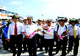 Phú Yên đón đoàn “Hành trình theo dấu tích đường Hồ Chí Minh trên biển - Học kỳ trên biển”