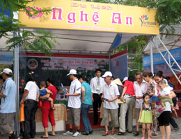 Nghệ An tham gia Hội chợ du lịch đồng bằng sông Hồng – Hải Phòng 2013