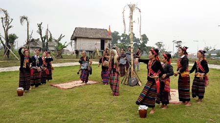 Nhiều sự kiện văn hóa đặc sắc được tổ chức trong năm 2014 tại Làng Văn hóa - Du lịch các dân tộc Việt Nam 