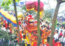Chương trình “Về miền lễ hội cội nguồn dân tộc Việt Nam”