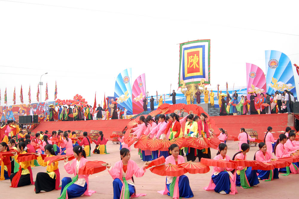 Lễ hội đền Trần